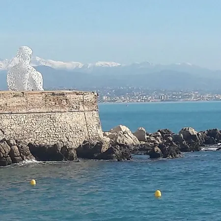 Amiral Courbet Apartman *