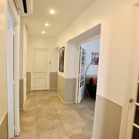 Apartman Amiral Courbet *